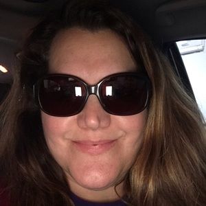 Meet your Posher, Anne